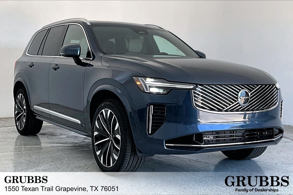 New 2026 Volvo XC90 B5 Plus