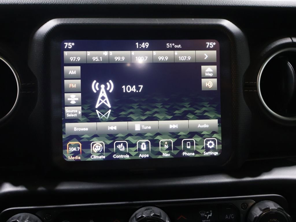 Used 2022 Jeep Wrangler Unlimited Sahara w/ Cold Weather Group image 24