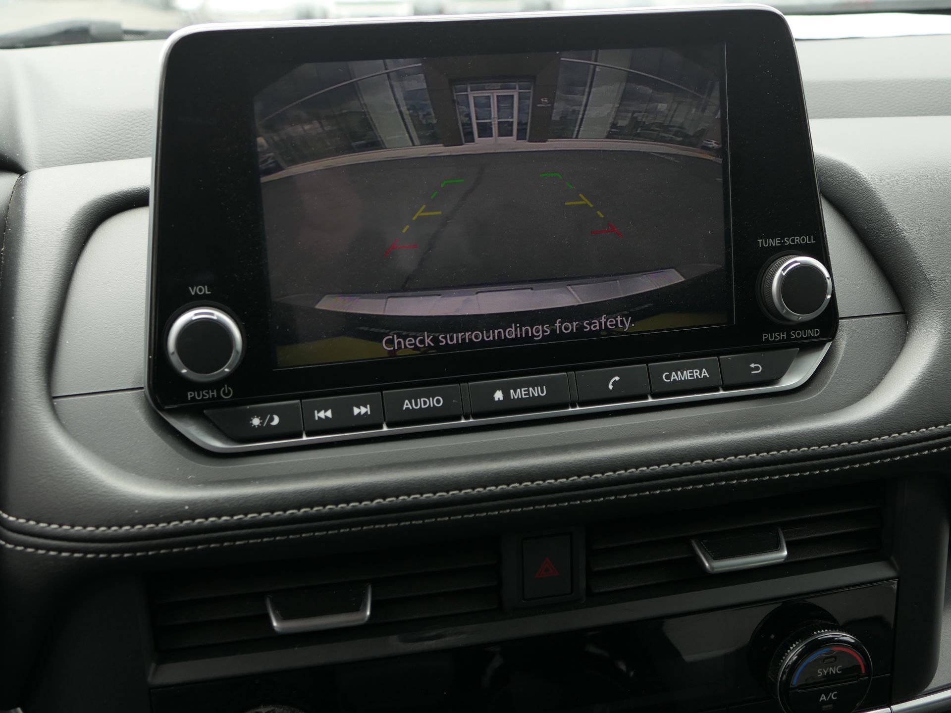 Used 2024 Nissan Rogue SV FWD image 19