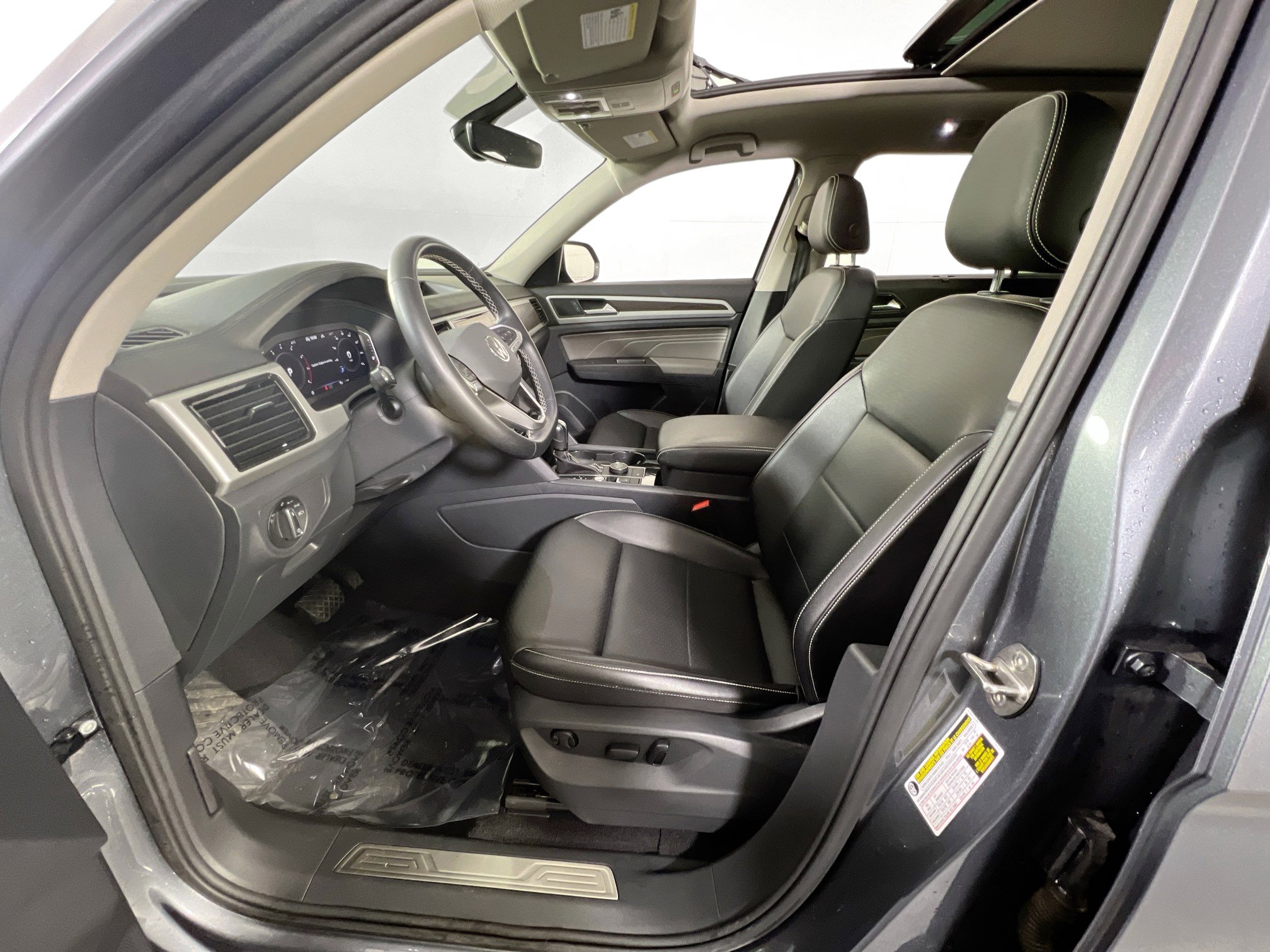 Used 2022 Volkswagen Atlas SE image 20