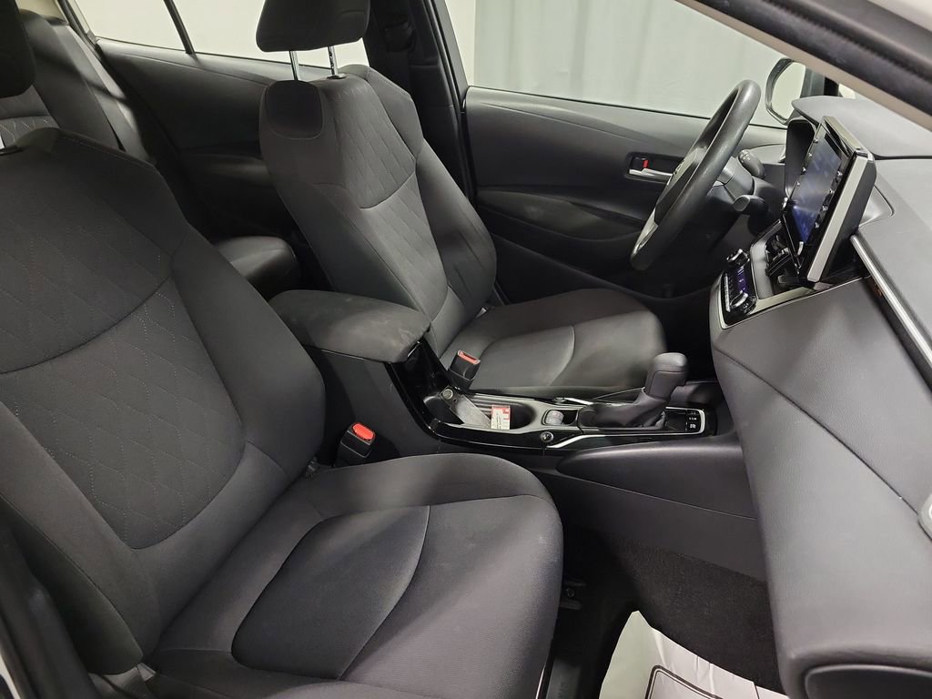 Used 2020 Toyota Corolla LE image 24