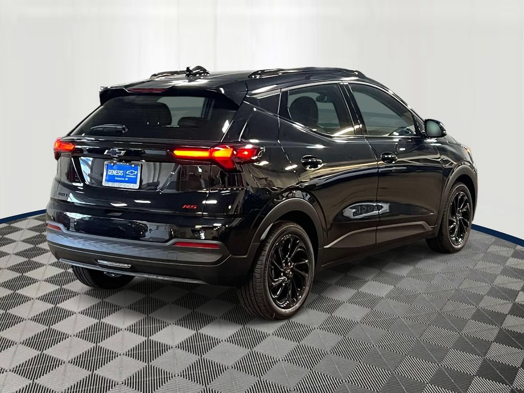 New 2027 Chevrolet Bolt RS w/ LPO, All-Weather Package FWD image 5