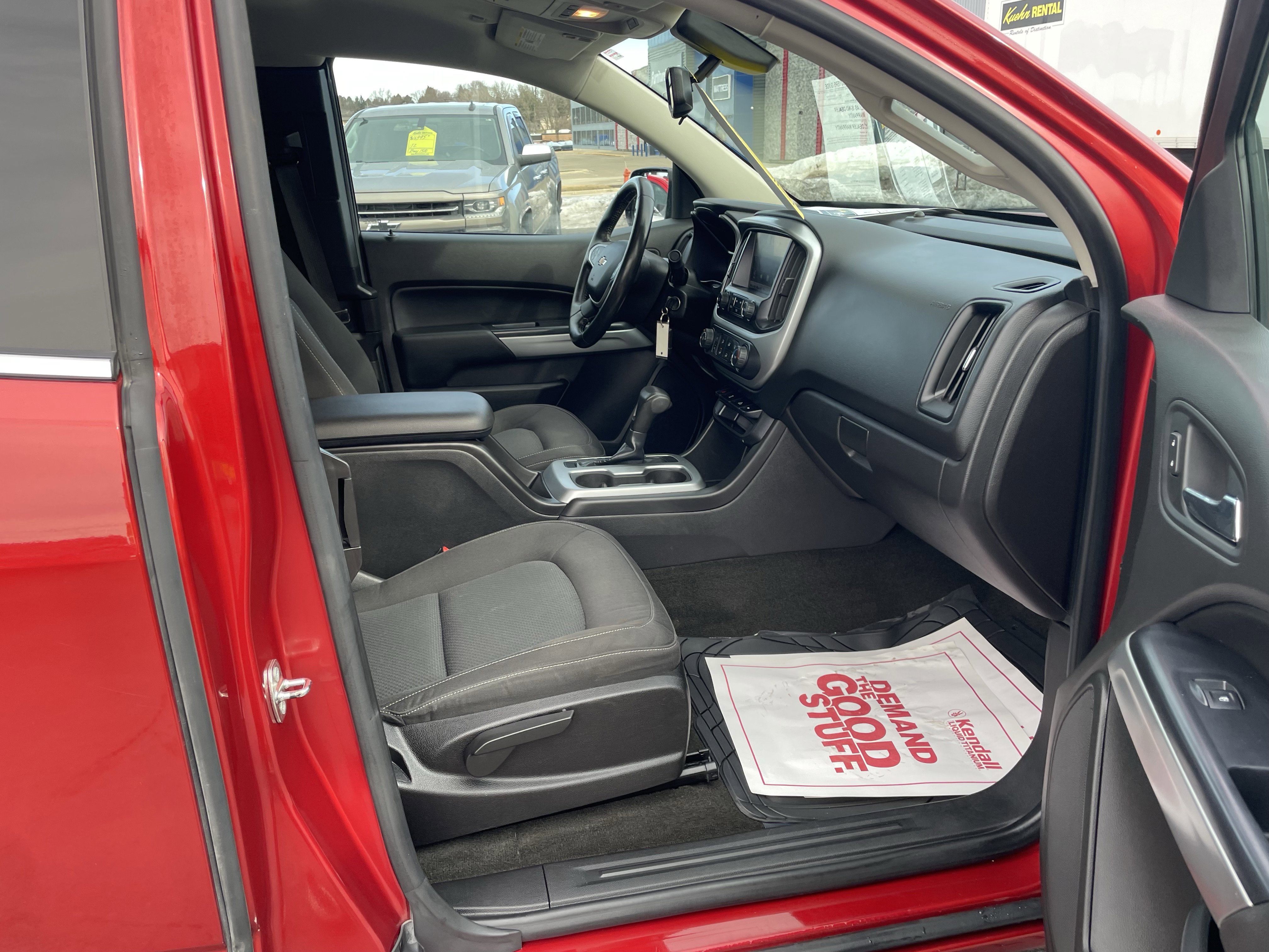 Used 2015 Chevrolet Colorado LT w/ LT Convenience Package image 29