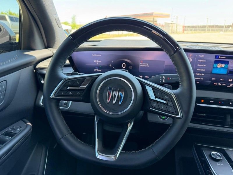 Used 2025 Buick Enclave Sport Touring w/ Super Cruise Package FWD image 12