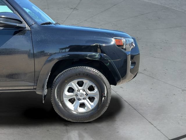Used 2019 Toyota 4Runner SR5 AWD/4WD image 34