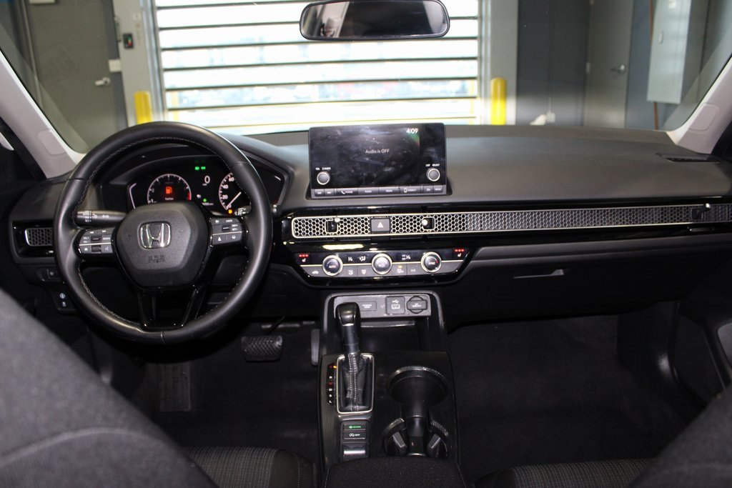 Used 2022 Honda Civic EX image 25