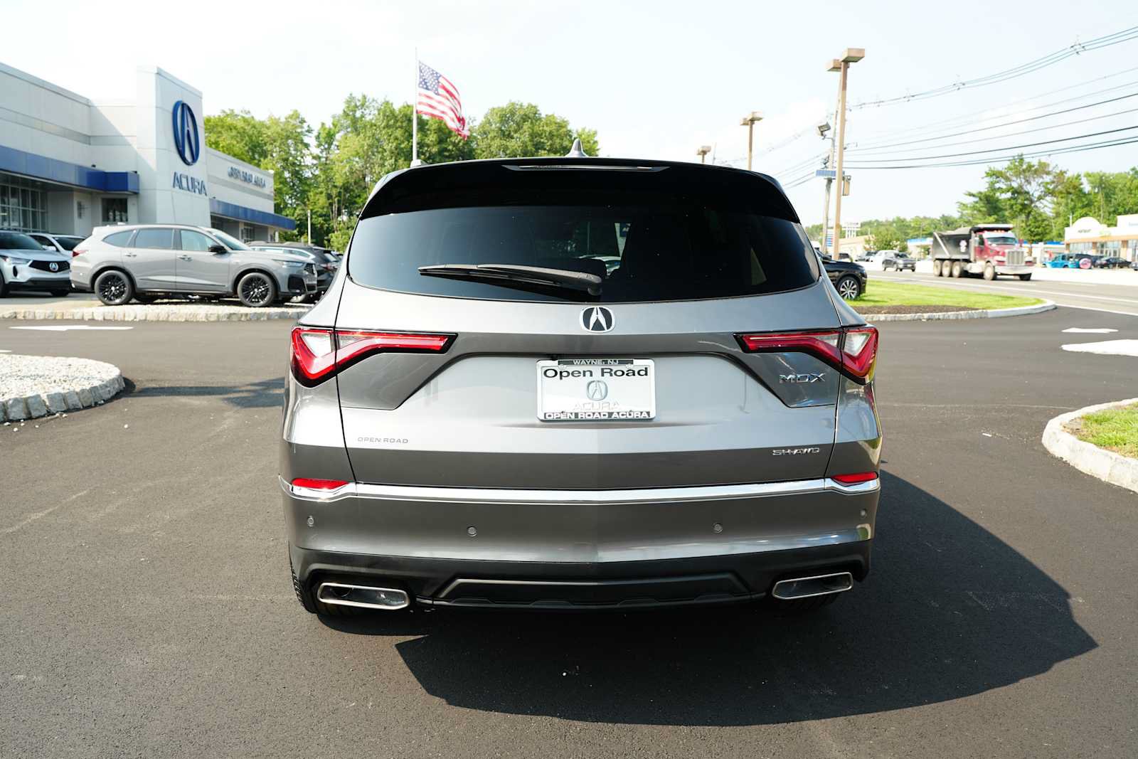 Certified 2023 Acura MDX w/ Advance Package AWD/4WD image 6