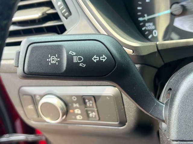 Used 2022 Ford Escape SE w/ SE Sport Appearance Package AWD/4WD image 24
