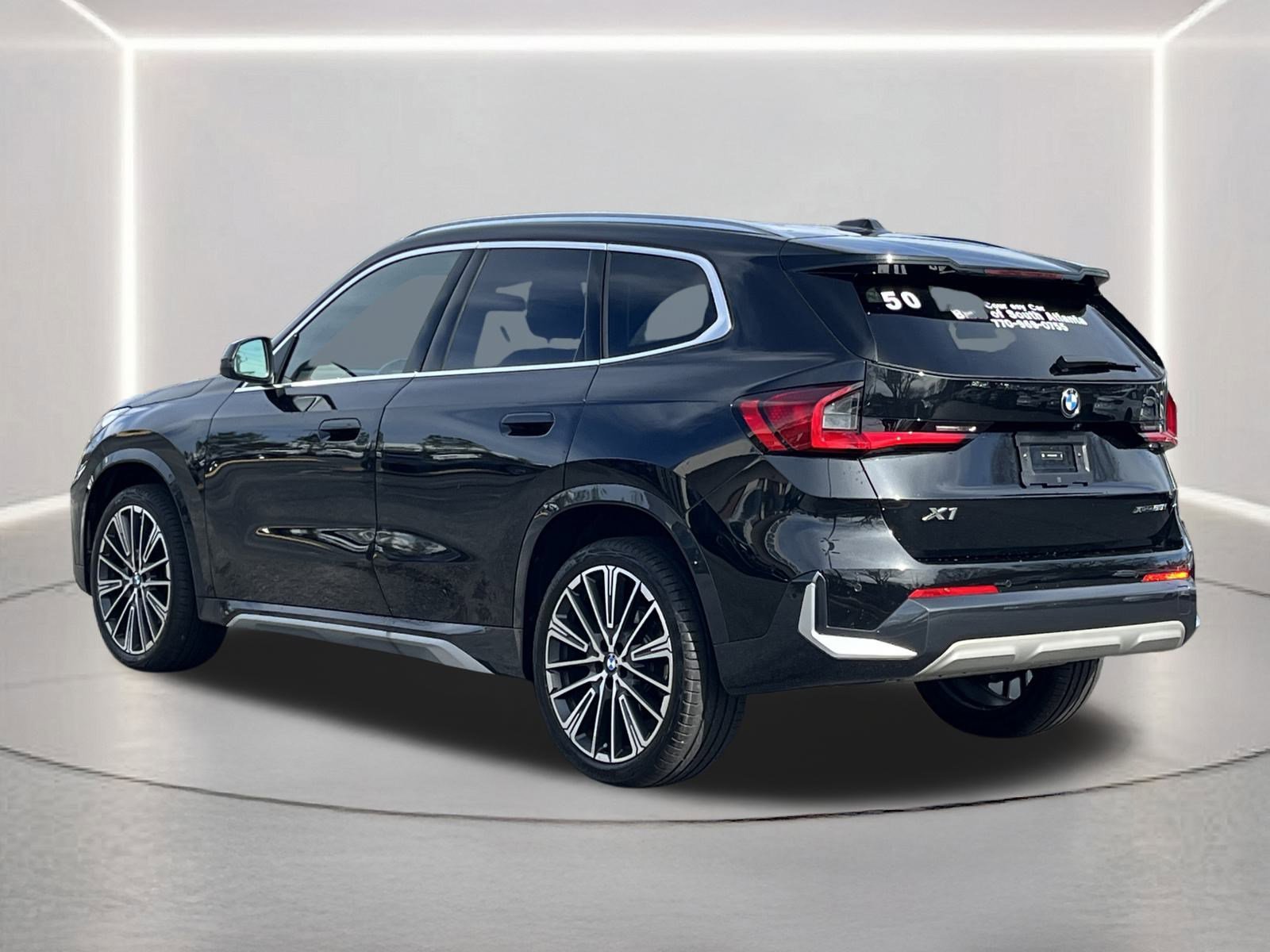 Certified 2025 BMW X1 xDrive28i w/ Convenience Package image 25