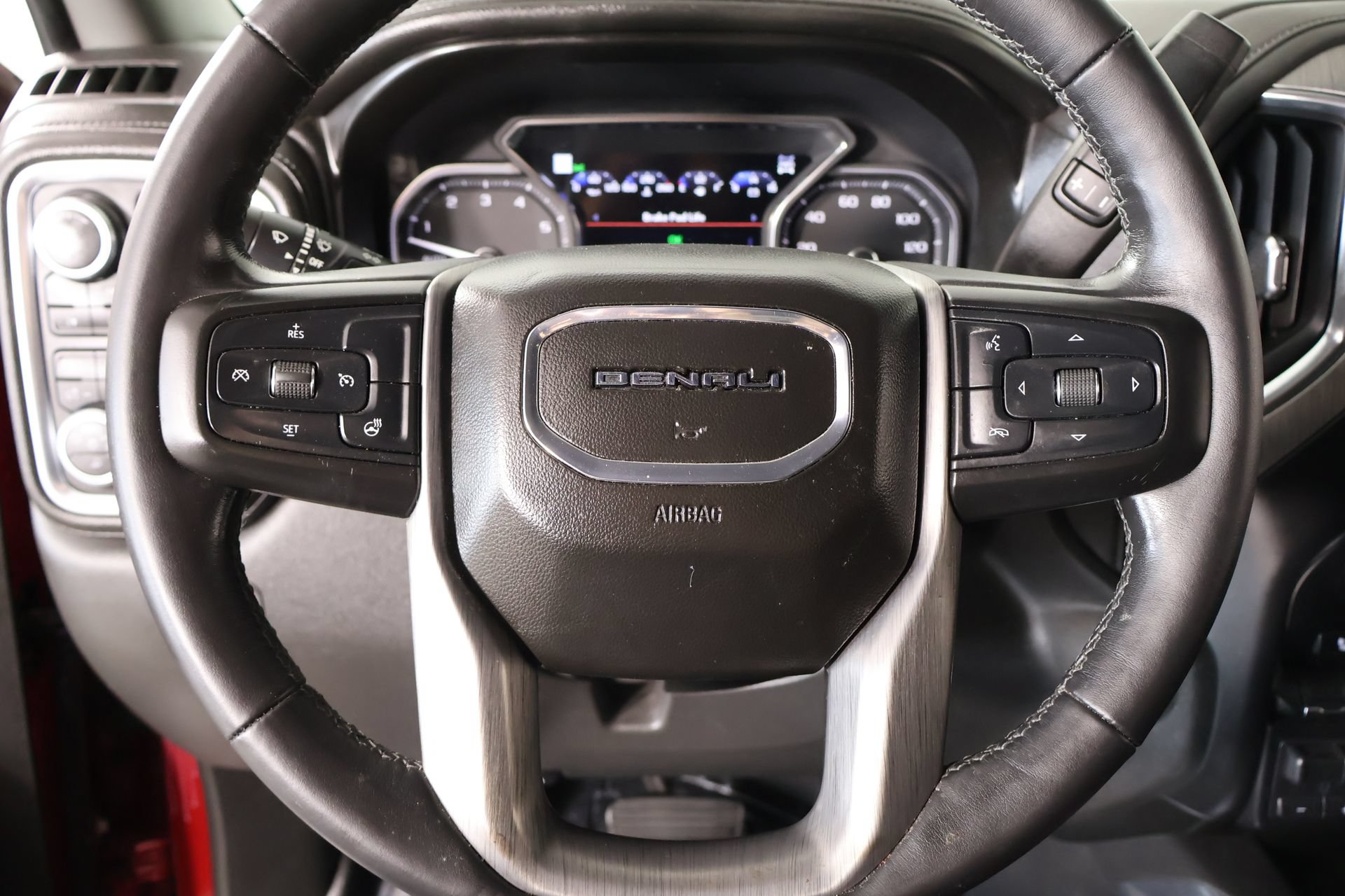 Used 2019 GMC Sierra 1500 Denali AWD/4WD image 3