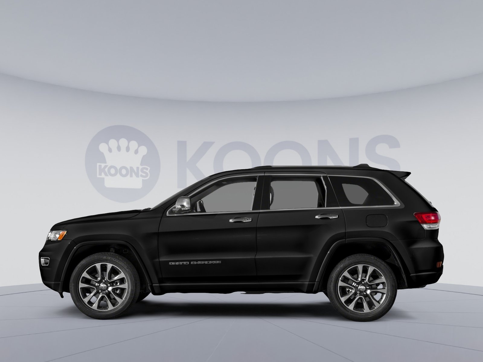Used 2017 Jeep Grand Cherokee Overland w/ Jeep Active Safety Group AWD/4WD image 4