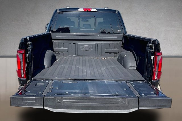Used 2025 Ford F150 Platinum AWD/4WD image 23