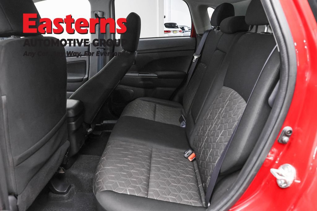 Used 2025 Mitsubishi Outlander Sport ES AWD/4WD image 20
