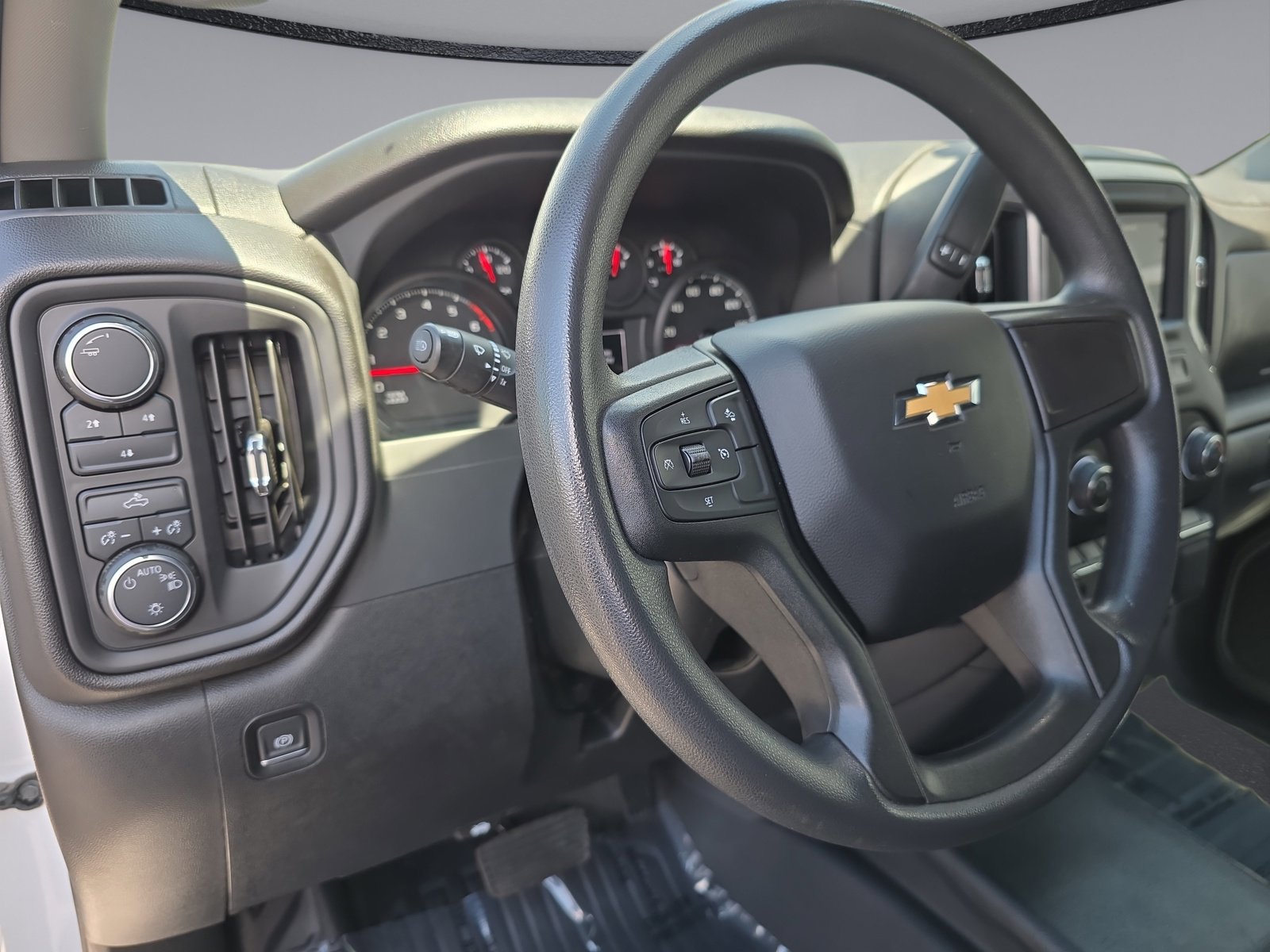 Used 2024 Chevrolet Silverado 2500 W/T w/ WT Convenience Package AWD/4WD image 36