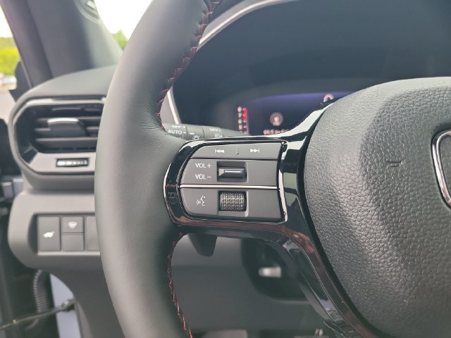 New 2026 Honda Pilot Black Edition image 19