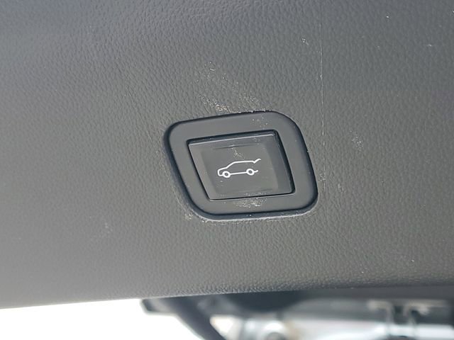 Used 2023 Buick Enclave Essence w/ Experience Buick Package image 10
