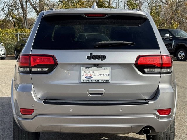 Used 2018 Jeep Grand Cherokee Altitude image 6