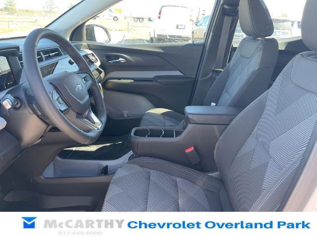 New 2027 Chevrolet Bolt LT w/ Comfort Package FWD image 17