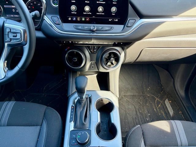 Used 2025 Chevrolet Blazer LT w/ Midnight/Sport Edition image 24