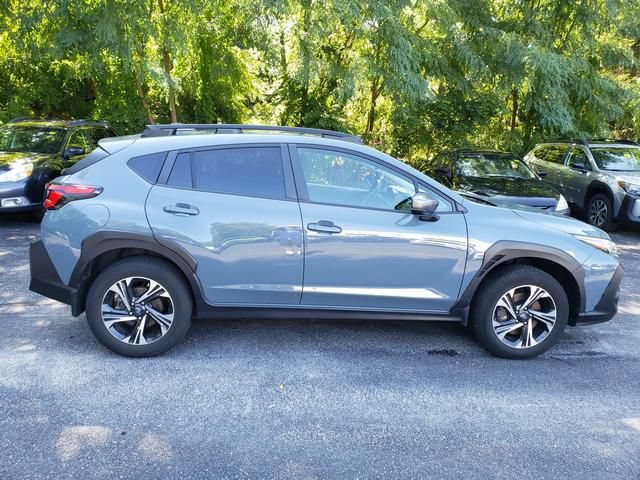 Used 2024 Subaru Crosstrek 2.0i Premium w/ Popular Package #4 AWD/4WD image 2