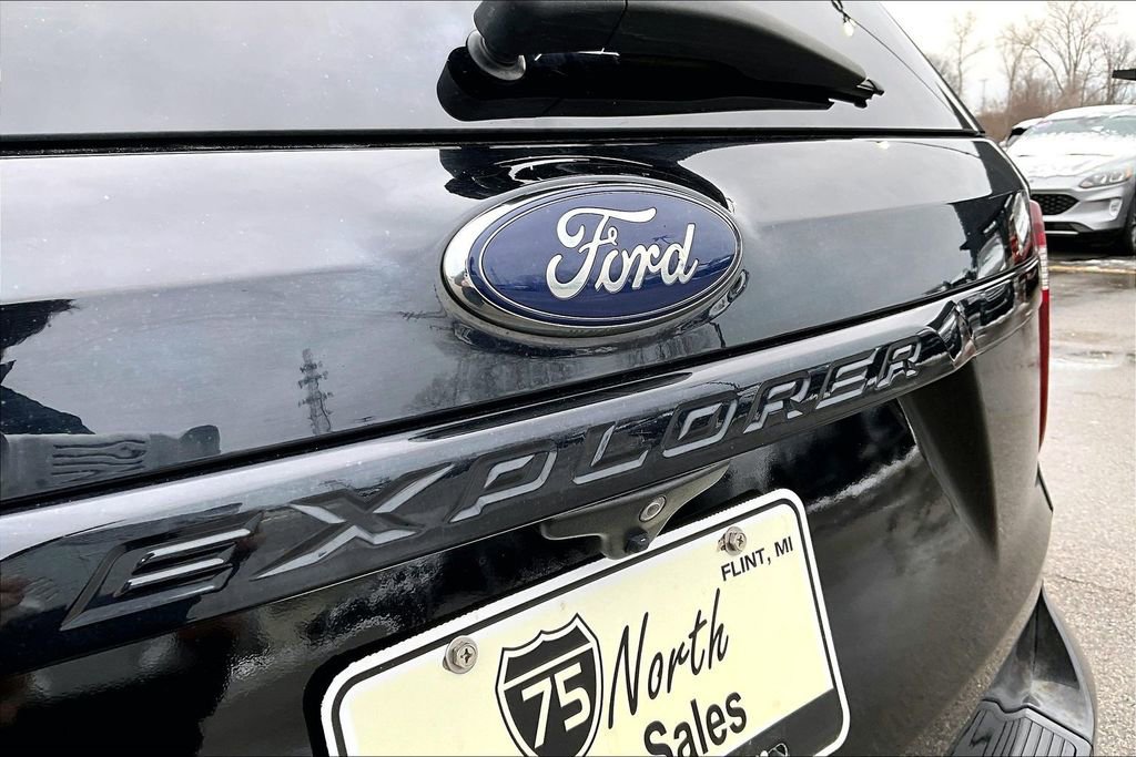 Used 2018 Ford Explorer Sport image 25