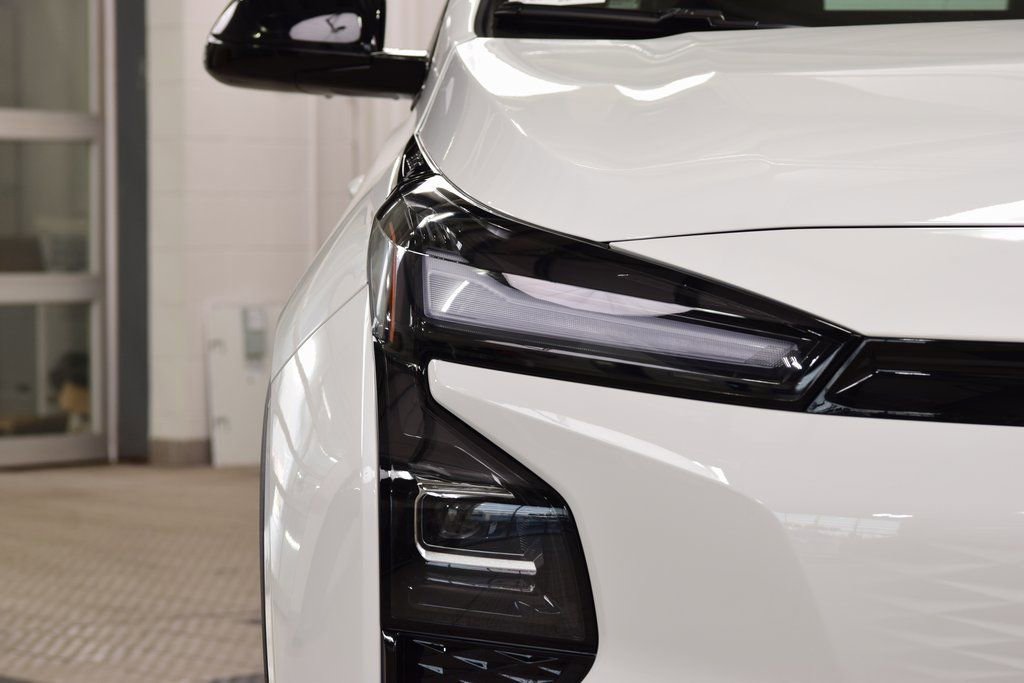 New 2027 Chevrolet Bolt RS FWD image 12