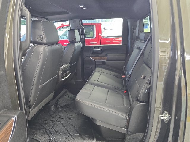 Certified 2022 Chevrolet Silverado 3500 High Country AWD/4WD image 10