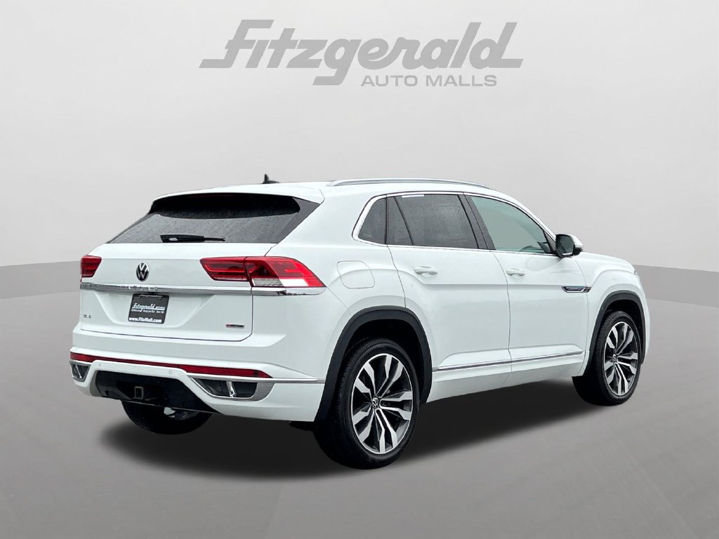 Used 2021 Volkswagen Atlas Cross Sport SEL R-Line AWD/4WD image 8