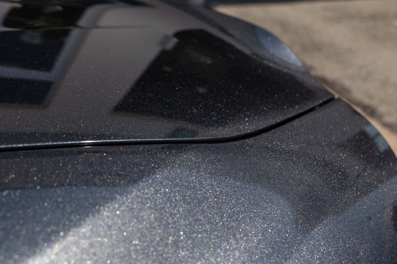 Used 2023 Aston Martin V8 Vantage Roadster RWD image 24
