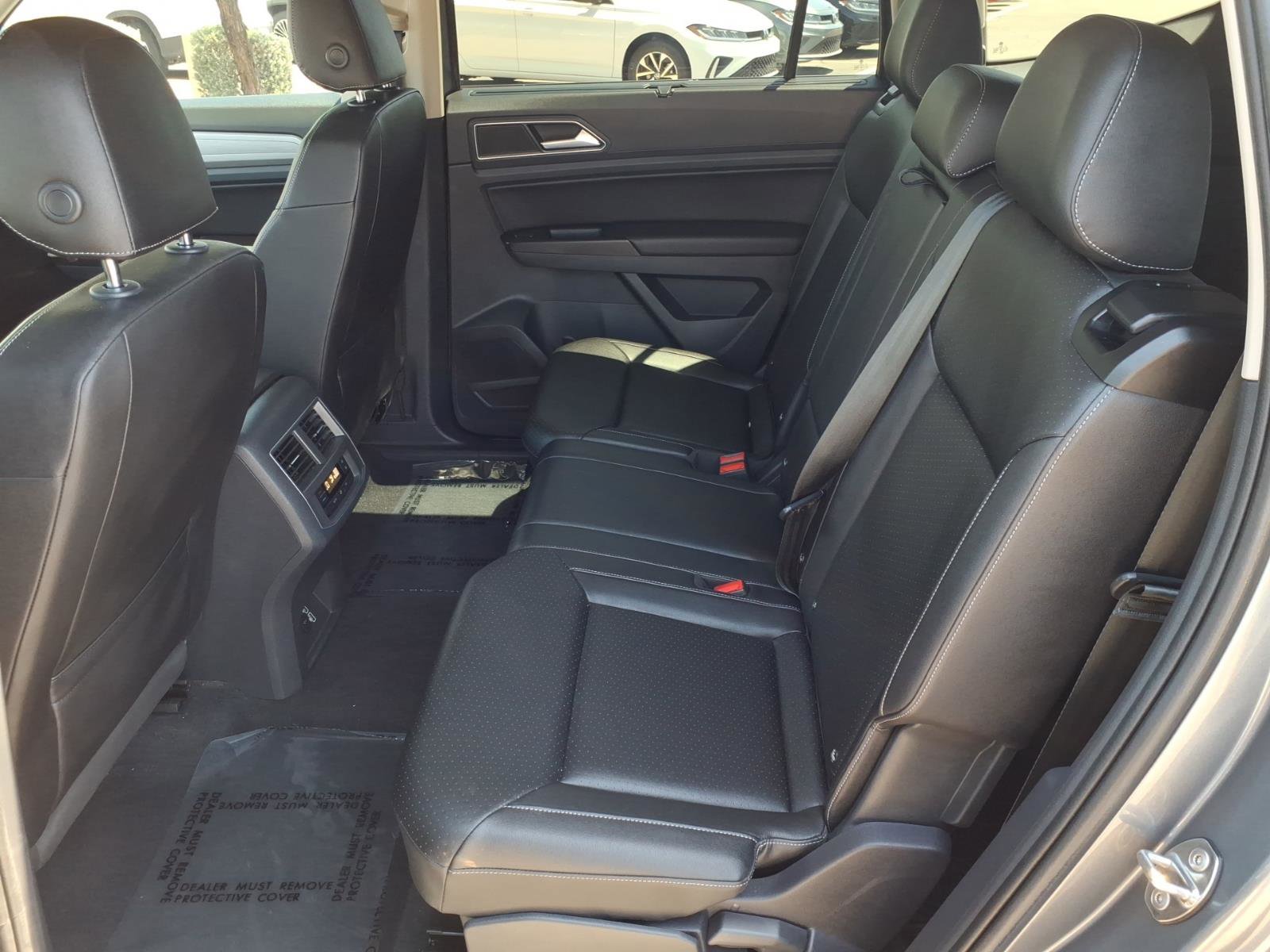 Used 2019 Volkswagen Atlas SE FWD image 23