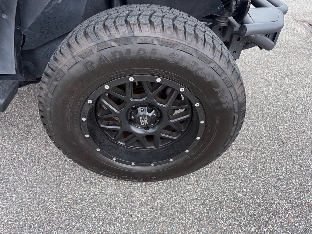 Used 2010 Jeep Wrangler Unlimited Sport AWD/4WD image 4