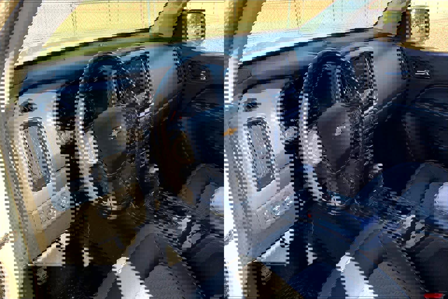 Used 2021 Chevrolet Colorado Z71 image 16