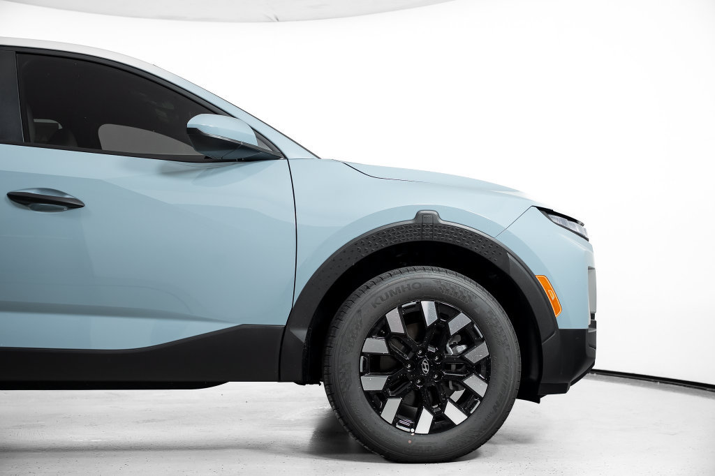 New 2027 Hyundai Santa Cruz SE FWD image 4