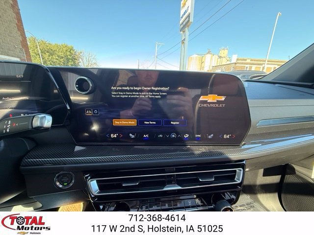 New 2027 Chevrolet Traverse Z71 w/ Driver Confidence Package AWD/4WD image 22