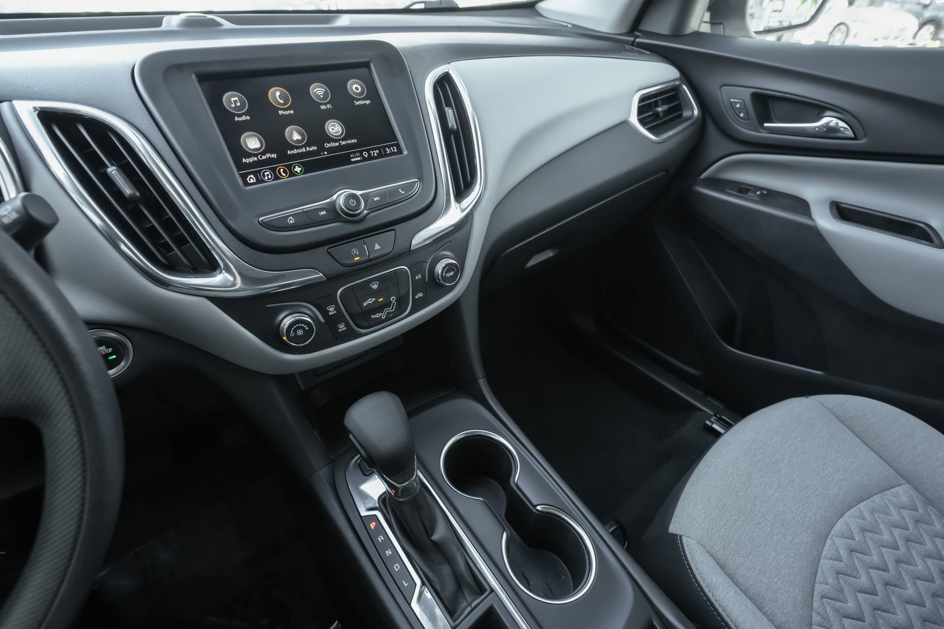 Used 2023 Chevrolet Equinox LS w/ LS Convenience Package image 11