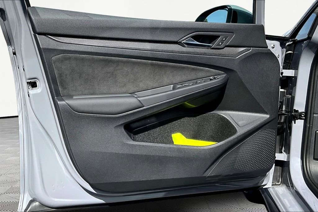 New 2026 Volkswagen GTI SE image 19