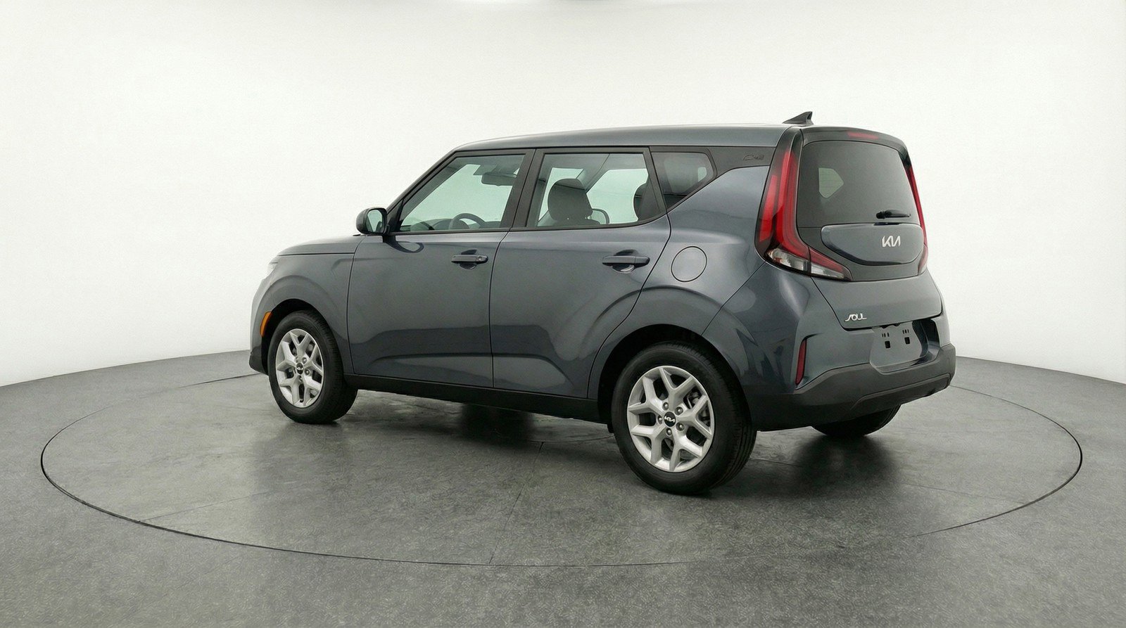 Used 2025 Kia Soul LX w/ LX Technology Package image 6