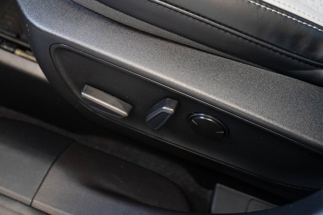 Used 2023 Ford Escape SE image 16