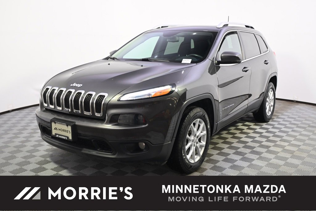 Used 2017 Jeep Cherokee Latitude w/ Safety/Convenience Group