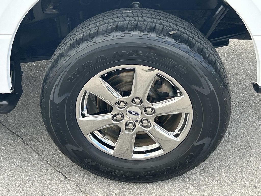 Used 2020 Ford F150 XLT w/ Equipment Group 302A Luxury AWD/4WD image 17