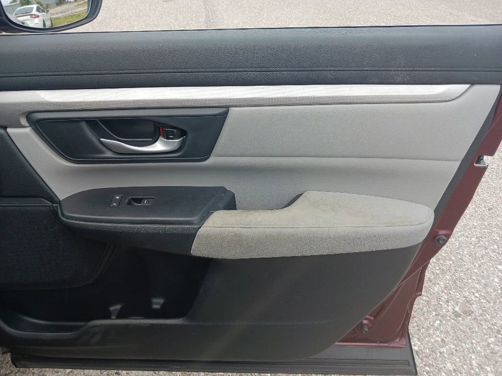 Used 2019 Honda CR-V LX image 17