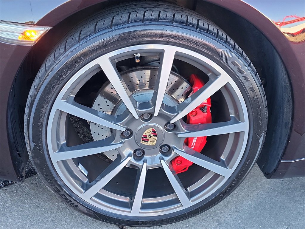 Used 2014 Porsche 911 Carrera S image 21