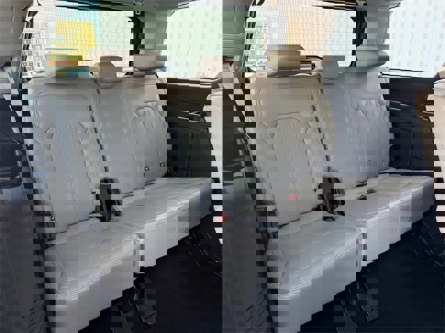 Used 2024 Ford Expedition Limited image 34