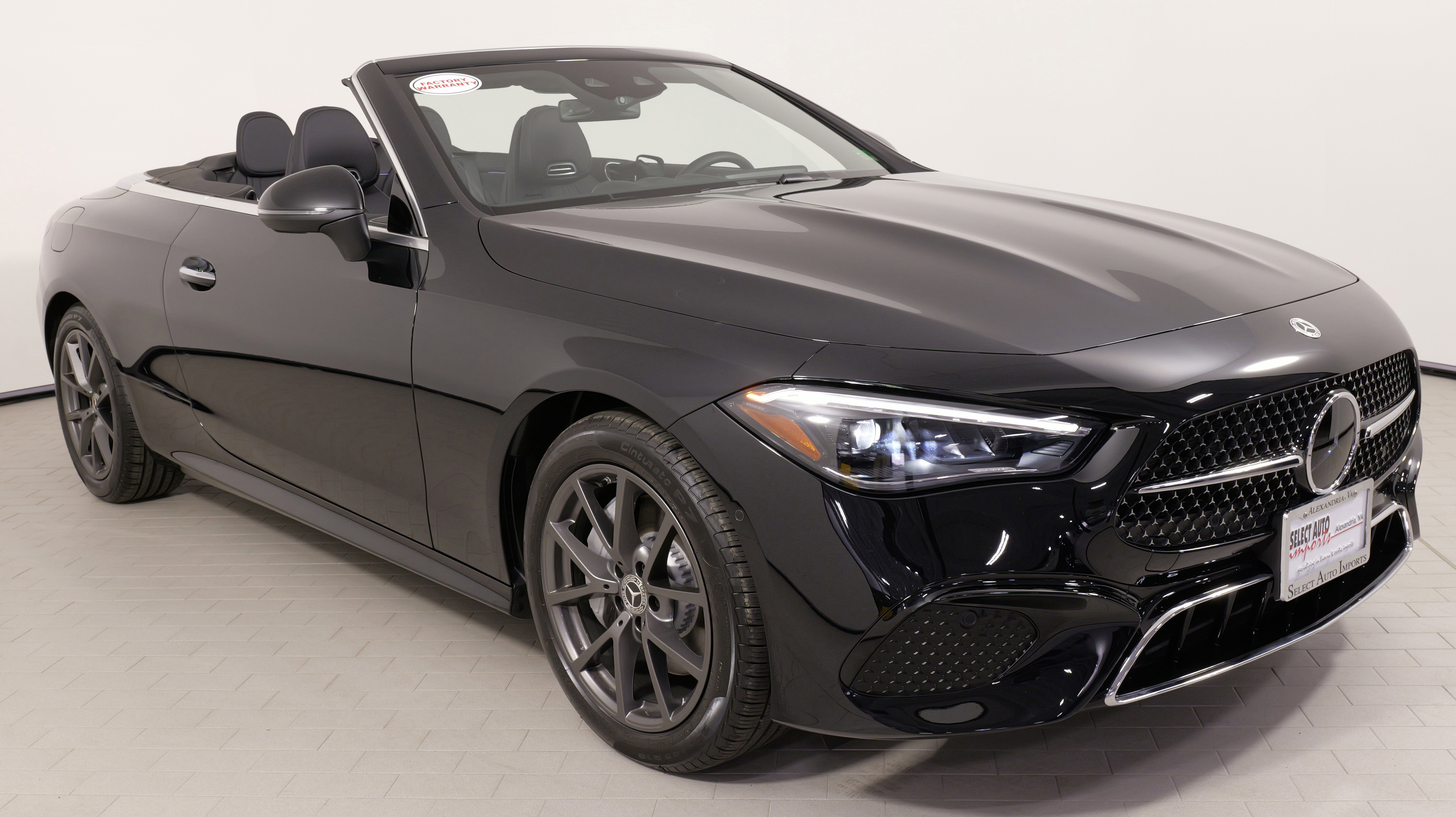 Used 2024 Mercedes-Benz CLE 300 4MATIC Cabriolet image 8