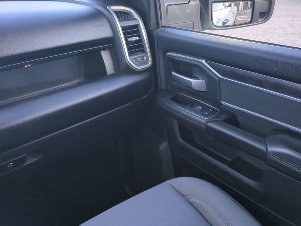 Used 2024 RAM 2500 Big Horn image 18
