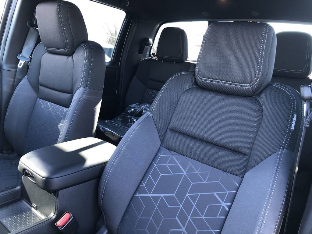 New 2026 Nissan Frontier SV w/ SV Convenience Package image 21