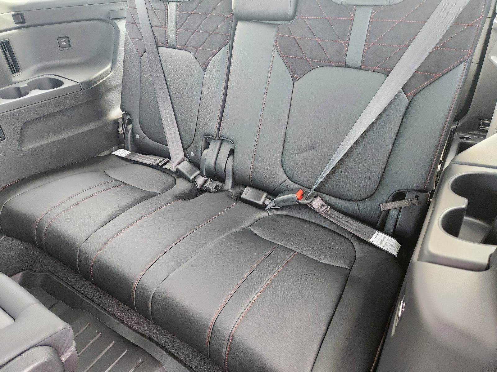 New 2026 Honda Pilot Black Edition image 25