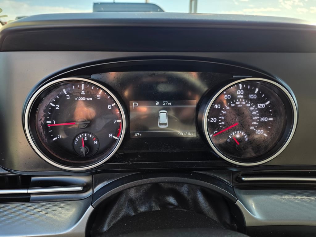 Used 2022 Kia Carnival LX image 15