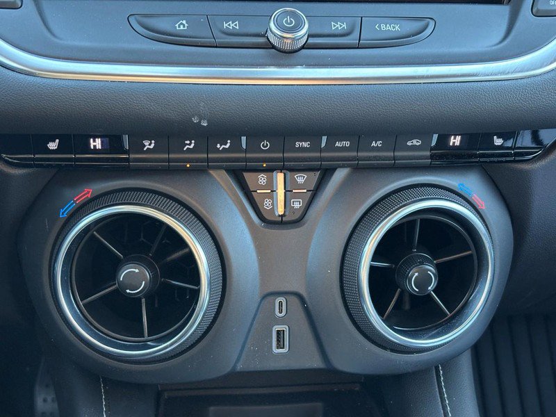 Certified 2024 Chevrolet Blazer LT w/ Convenience Package image 24