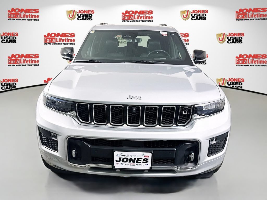Used 2023 Jeep Grand Cherokee L Overland w/ Advanced Protech Group III AWD/4WD image 15